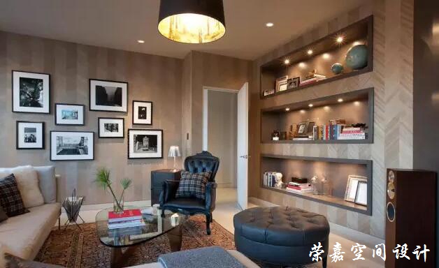 書房這么美，還能專心地看書嗎？